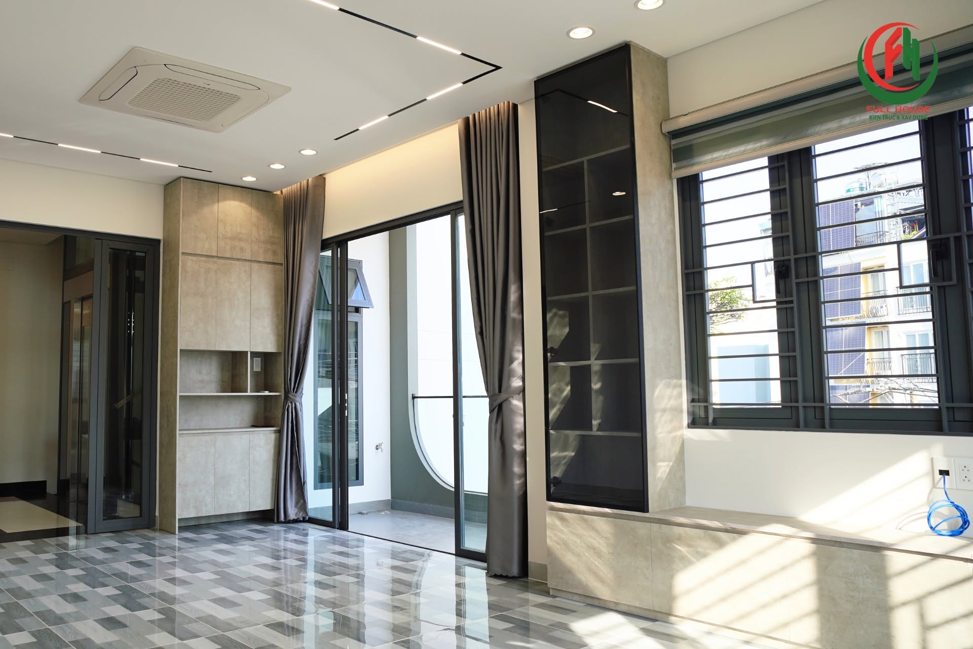 Xây nhà phố 2 tầng Bình Thạnh 1 sân thượng