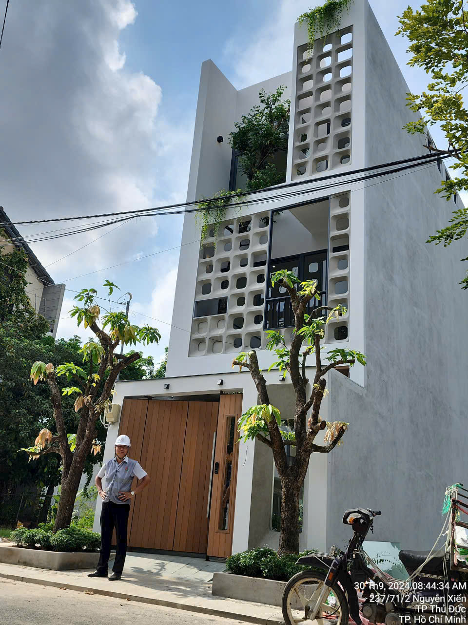 Tuổi Nhâm Tý 1972 xây nhà năm 2027